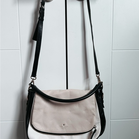 Kate Spade Purse - Picture 2 of 4